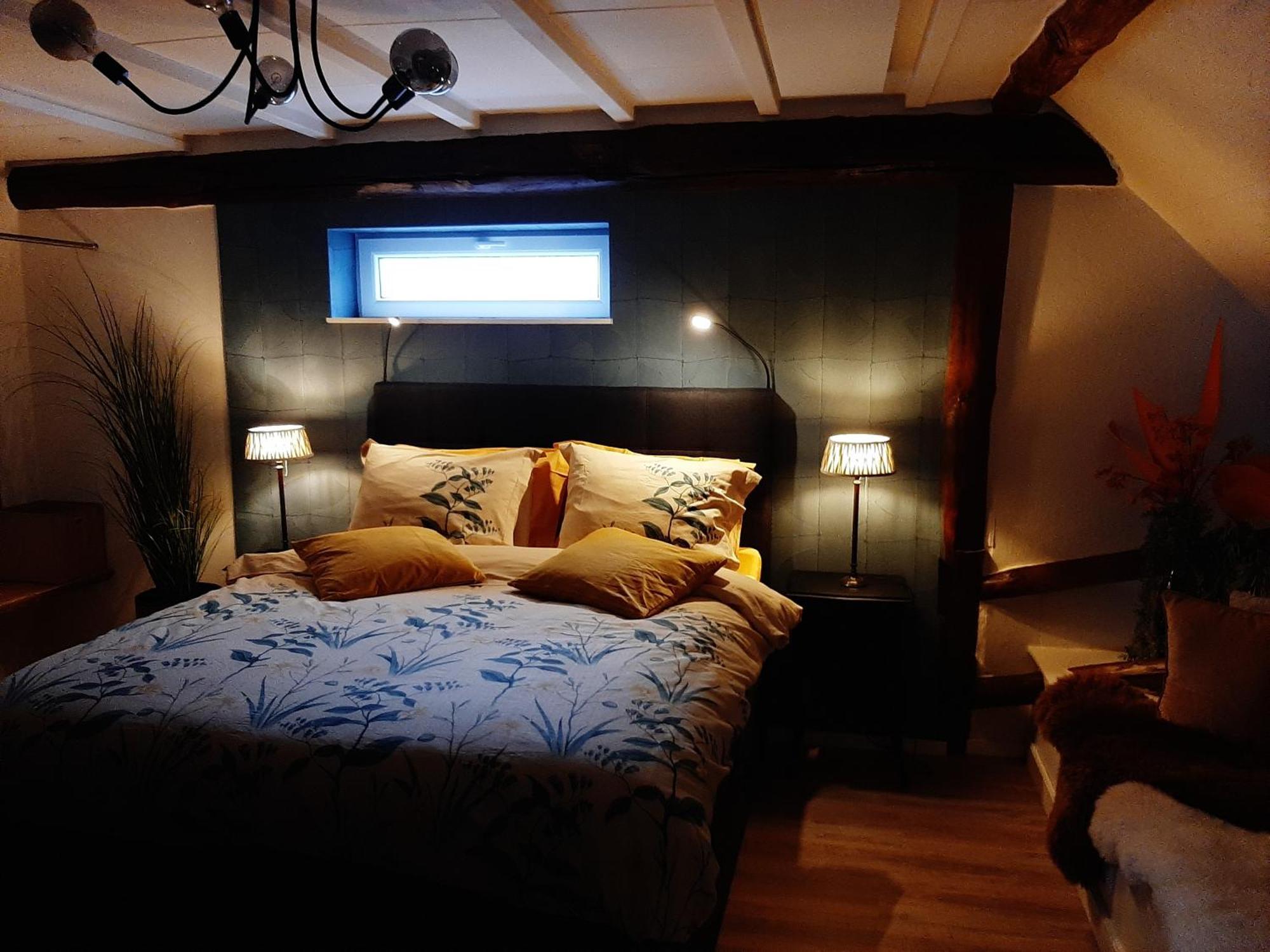 Loft De Hooizolder Met Sauna Bij Te Boeken Gees Bagian luar foto