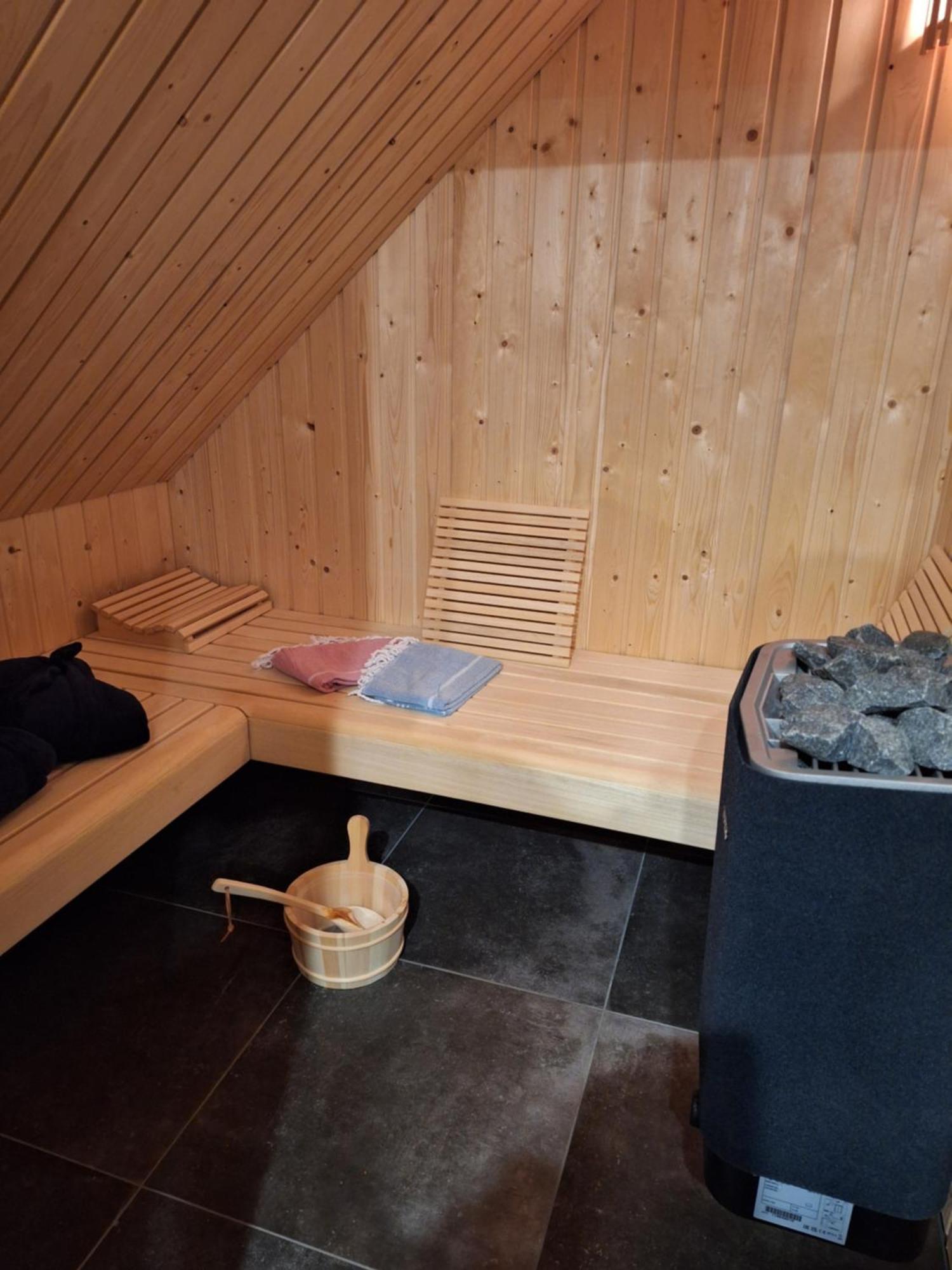 Loft De Hooizolder Met Sauna Bij Te Boeken Gees Bagian luar foto