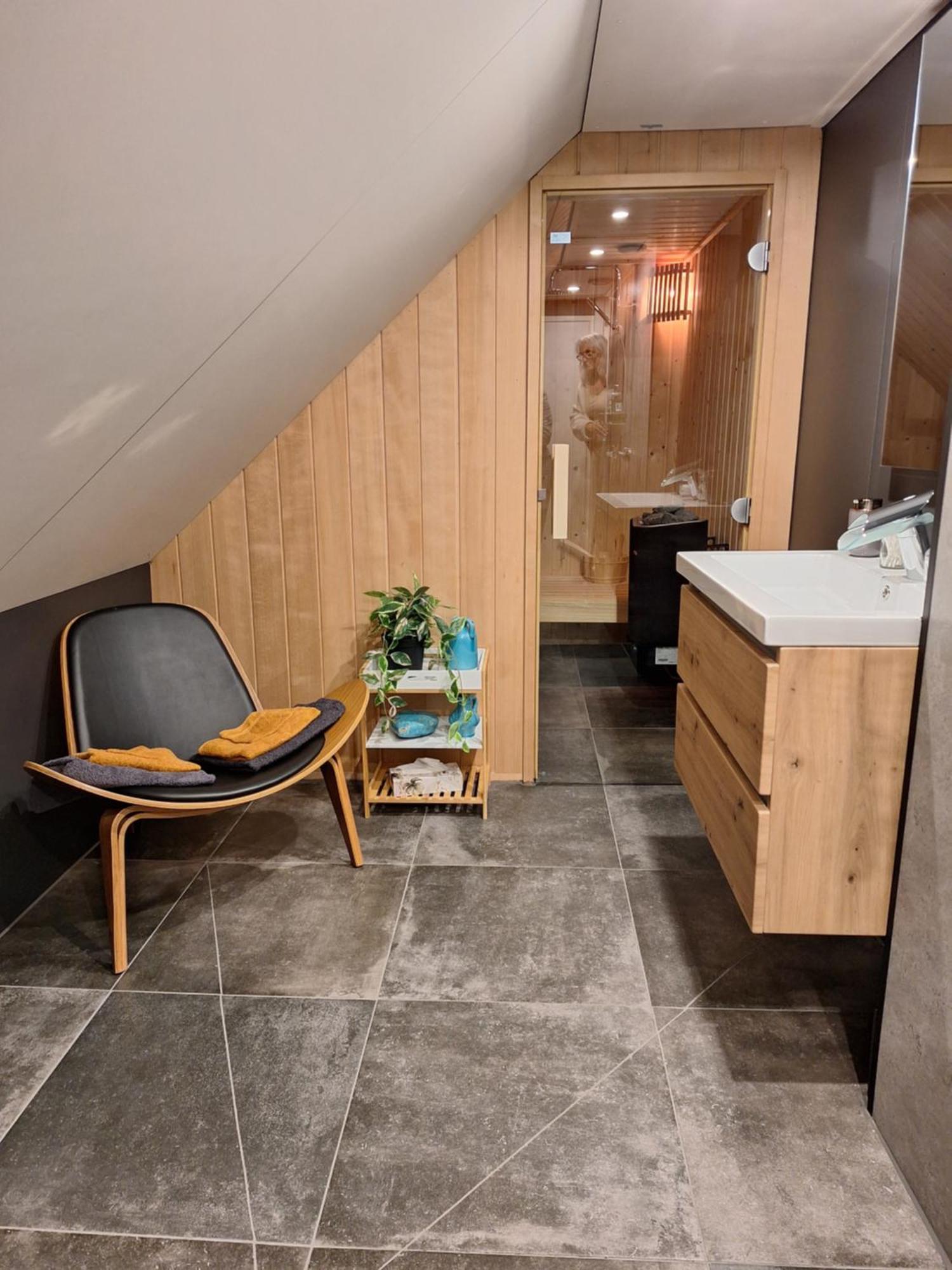 Loft De Hooizolder Met Sauna Bij Te Boeken Gees Bagian luar foto